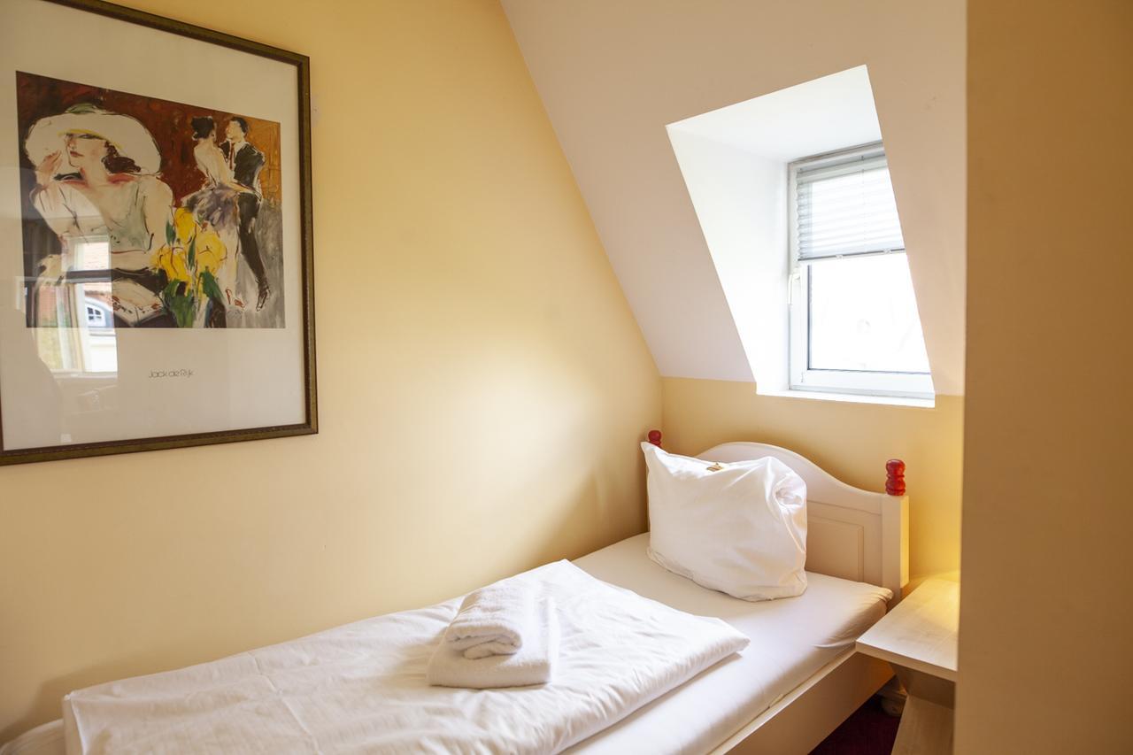 Hotel Silesia Gorlitz Bagian luar foto