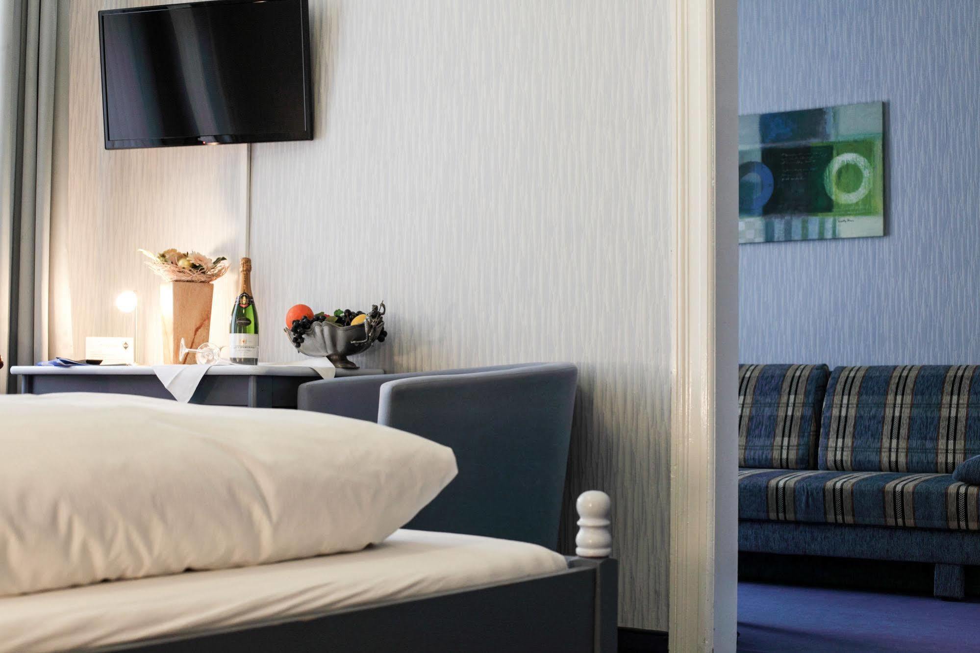 Hotel Silesia Gorlitz Bagian luar foto